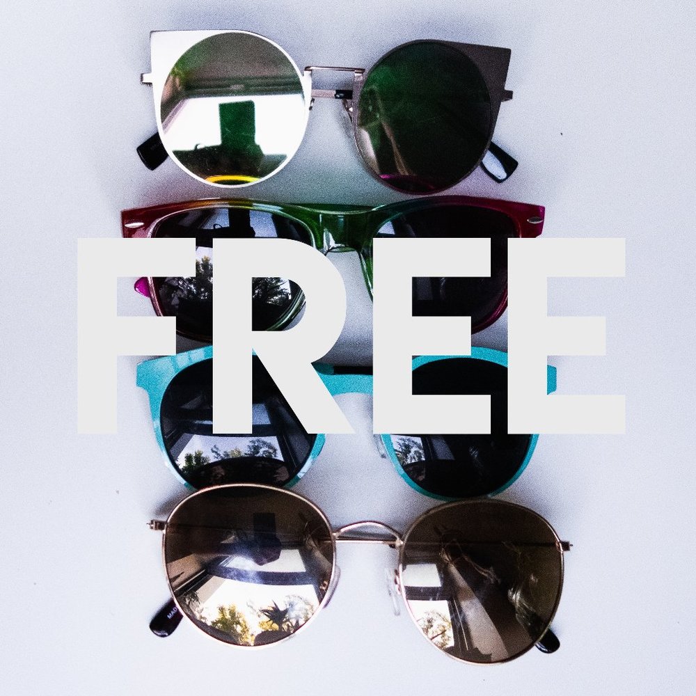 🌺FREE SUNGLASSES🌺